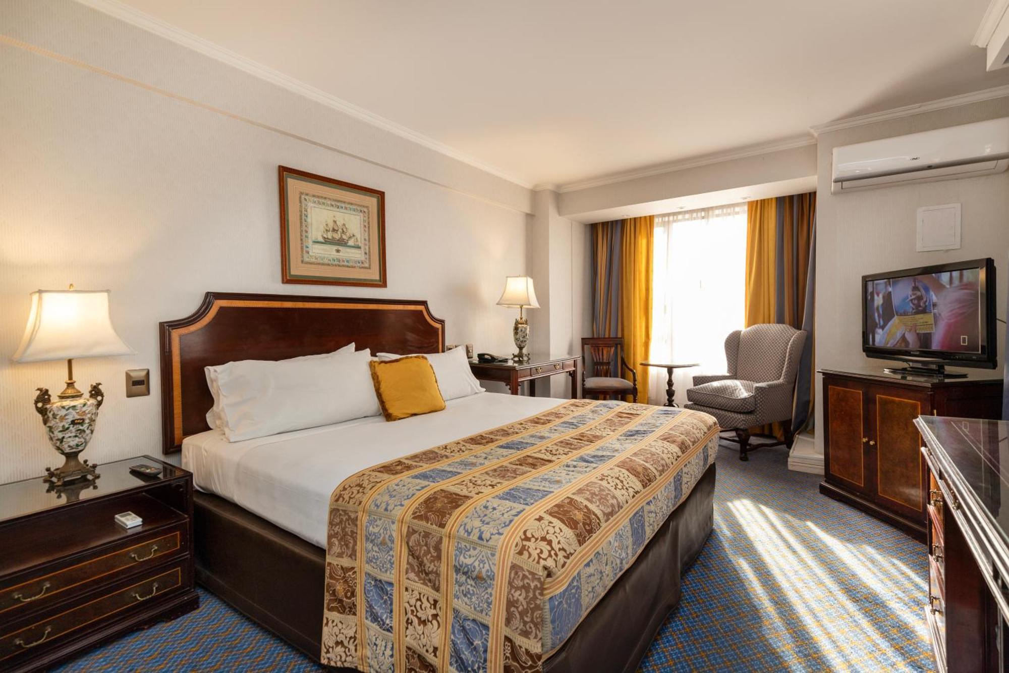 Park Plaza Santiago — Photos 2